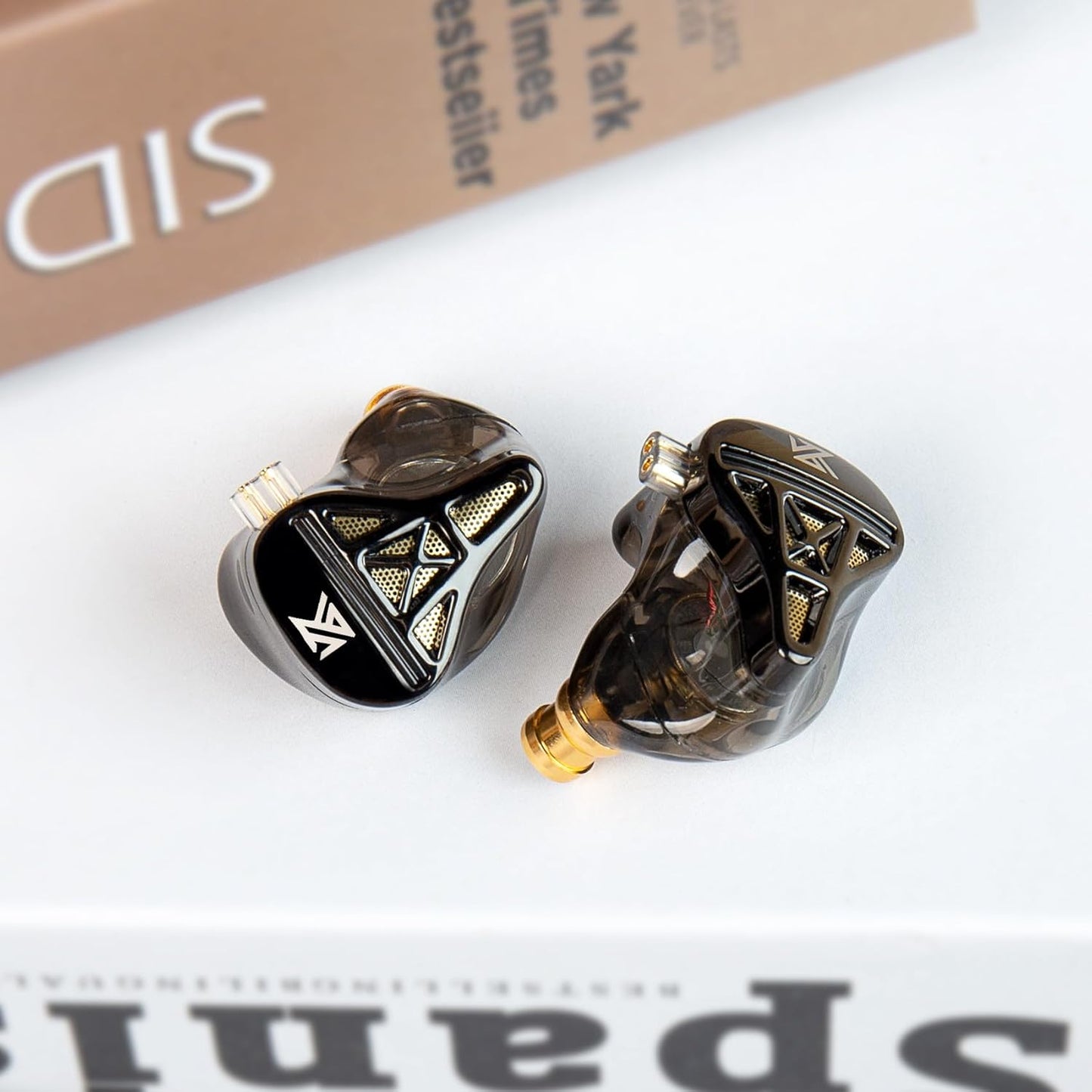 KZ DQS Wired Earbuds Dynamic Driver in Ear Monitor Headphone Semi-Open HiFi Bass Earphone 2pin 3.5mm Gaming Earbuds (with Mic)